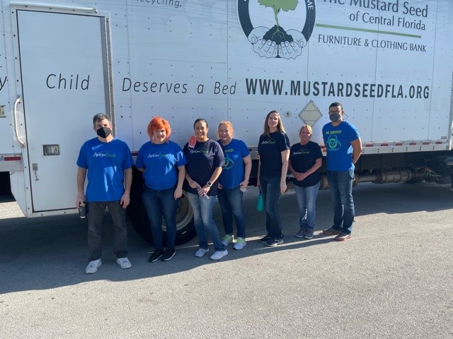 Axiom Bank volunteer at the Mustard Seed